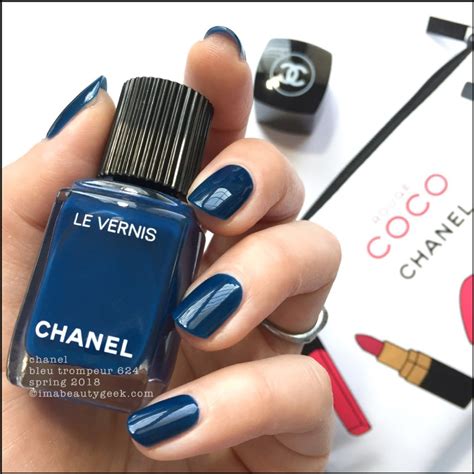 chanel jade le vernis|Chanel le vernis shades.